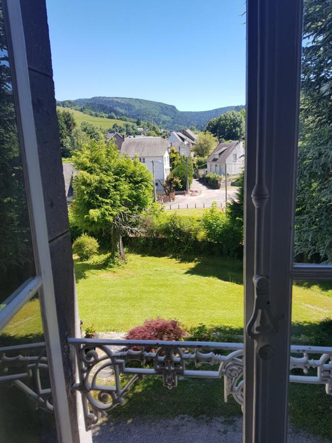 Domaine Les Pradets Bed and Breakfast La Bourboule Eksteriør billede
