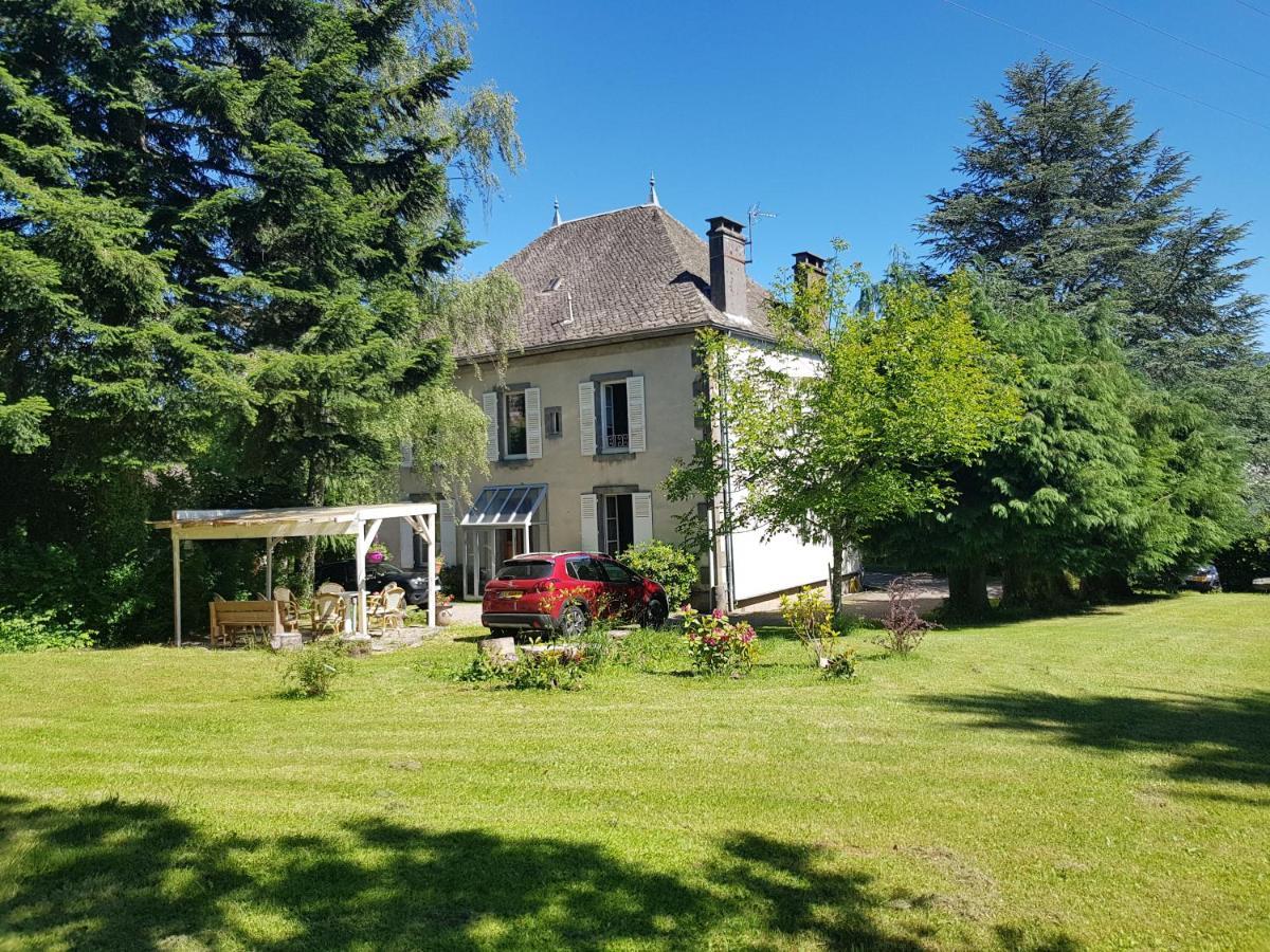 Domaine Les Pradets Bed and Breakfast La Bourboule Eksteriør billede